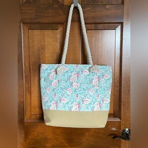Floral Full Zip Canvas tote bag with rope handles beach travel soft colors New